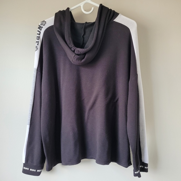 "NOPE" ROSE HOODIE WOMEN'S XXXL (JUNIOR FIT) NO BOUNDARIES - Picture 2 of 9